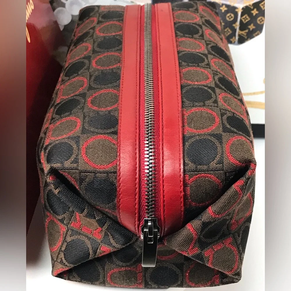 Salvatore Ferragamo Gancini Pouch Bag/Cosmetic Bag 🔥
